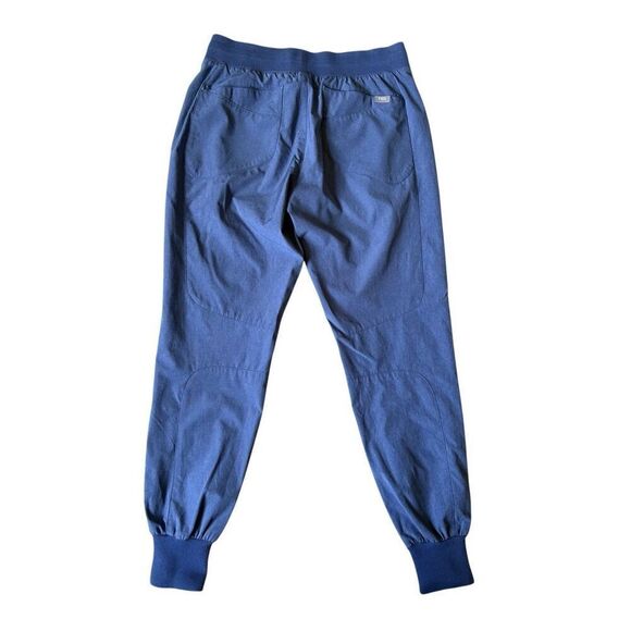 NWOT Figs Limited Edition Big Sky Fion Scrub Set Size S Blue Blue Joggers & Top - Picture 11 of 15